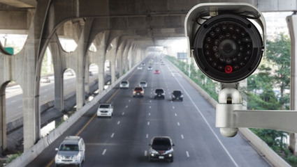 智能车辆识别技术 从拍照识车到车辆监控的全面应用