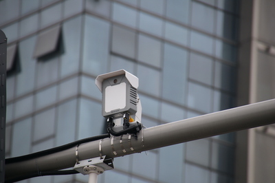 集萃感知用雷视一体机打造无锡新吴区首条V2X智慧路，提升车辆监控效率