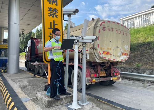 高速公路违规监控系统升级 货车超载跳磅无处遁形